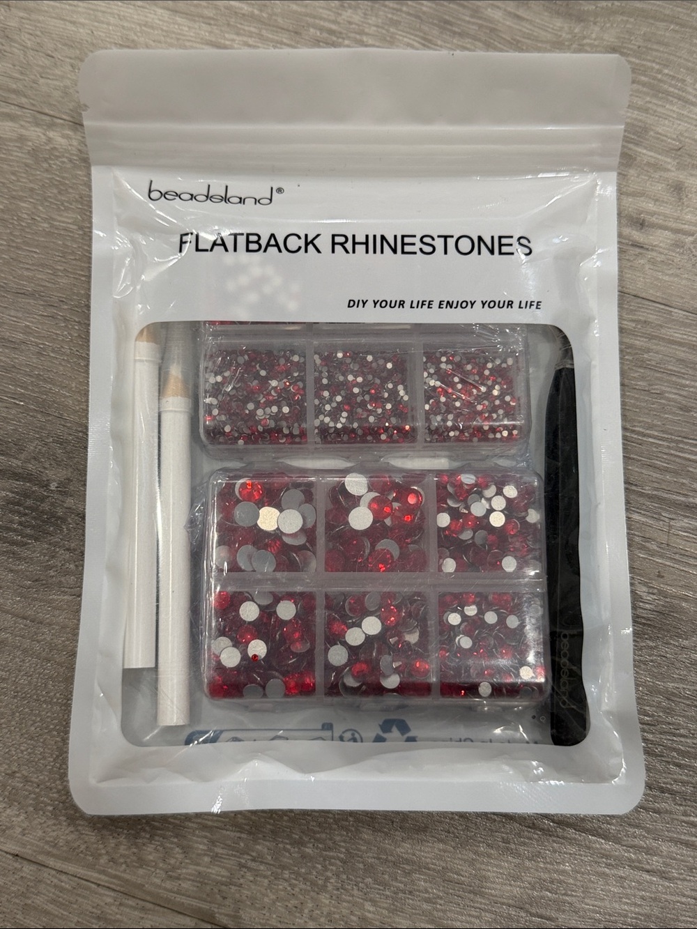 Flatback Rhinestones Red Light Siam Set - Picture 2 of 9